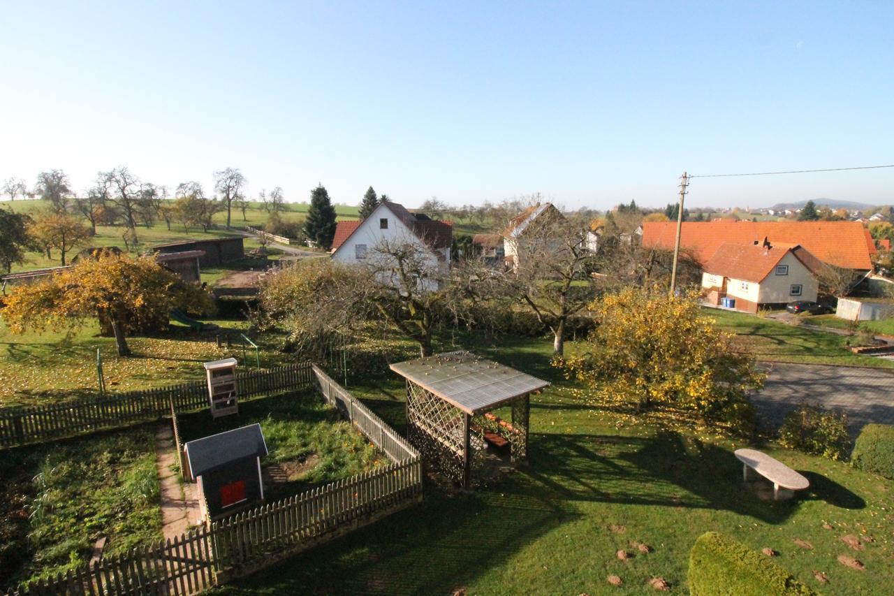 Gasthaus Und Ferienwohnungen "Zum Engel" Waldbrunn (Baden-Wurttemberg) Bagian luar foto